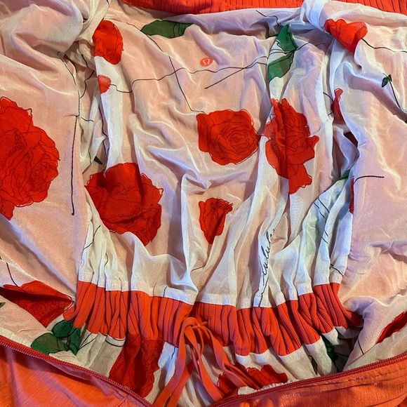 Reversible Lululemon jacket - Picture 4 of 4